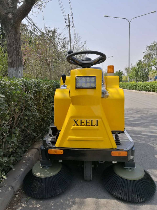 細(xì)力電動(dòng)掃地機(jī) 細(xì)力電動(dòng)掃地機(jī)